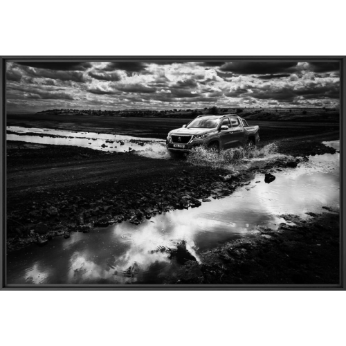 KUNSTFOTOGRAFIE VON PEUGEOT X YELLOWKORNER „ L’ALLURE KENYA 3 “